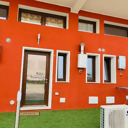 Luxar Apartmanhotel Assemini