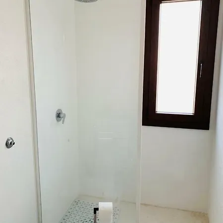 Luxar Apartmanhotel Assemini