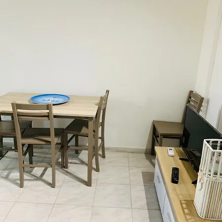 Luxar Apartahotel 3*