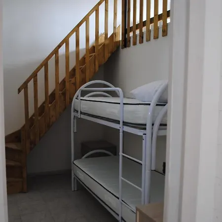 Luxar Aparthotel 3*