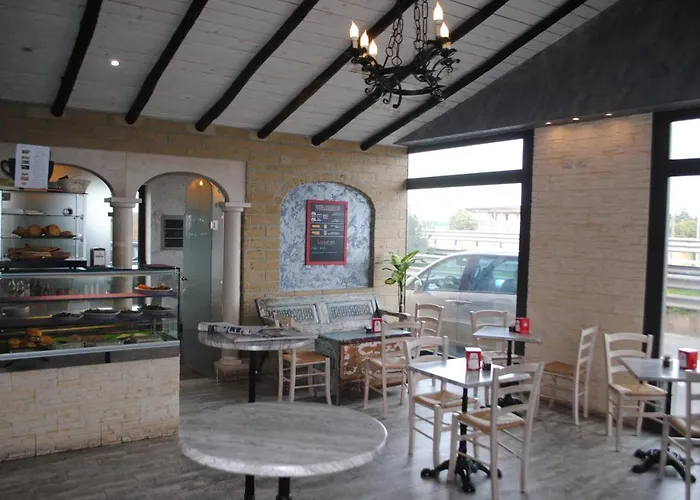 Luxar Apart-hotel 3*